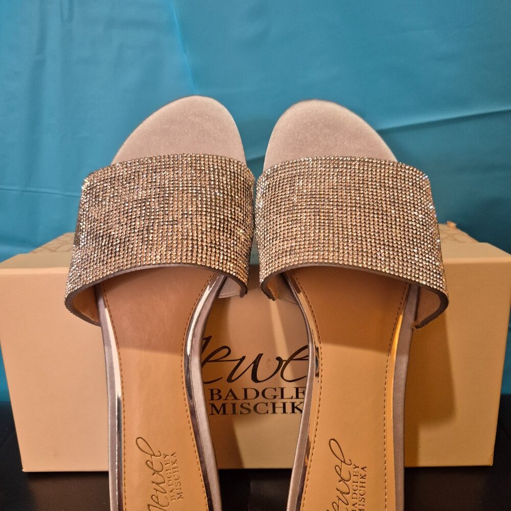 Jewel Badgley Mischka Women's Khaleesi Silver Slide Sandals - Size 8 - Picture 4 of 7